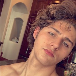 Meet your Posher, Matt